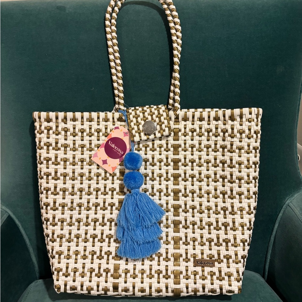 Valerosa Hombro Woven Tote Bag - White and Gold